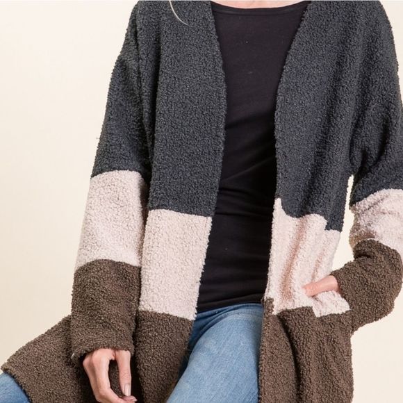 Grey Color Block Cardigan - Picture 2 of 5